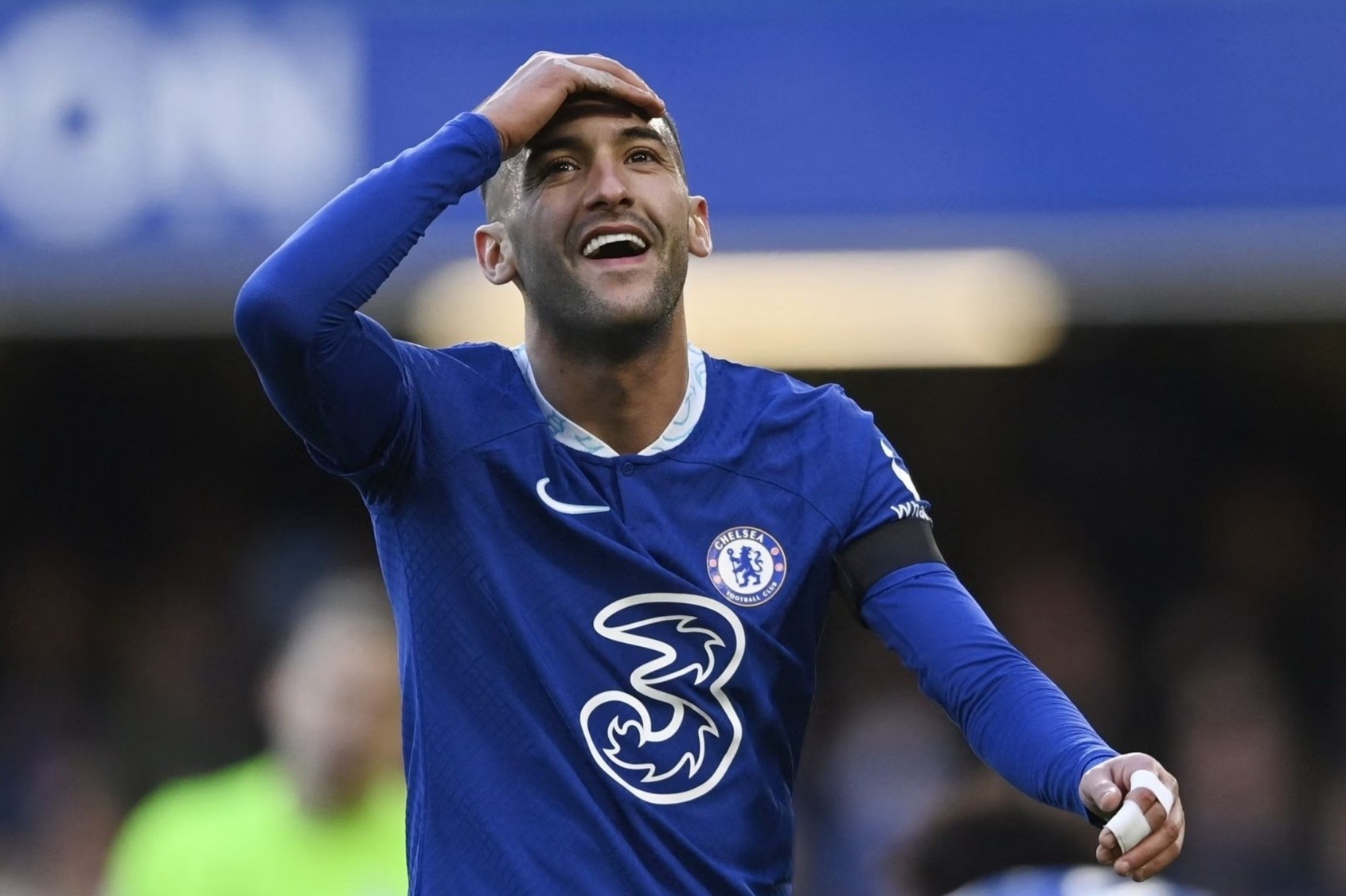 Chelsea kiem bao nhieu tien khi ban cau thu sang Saudi Arabia? hinh anh