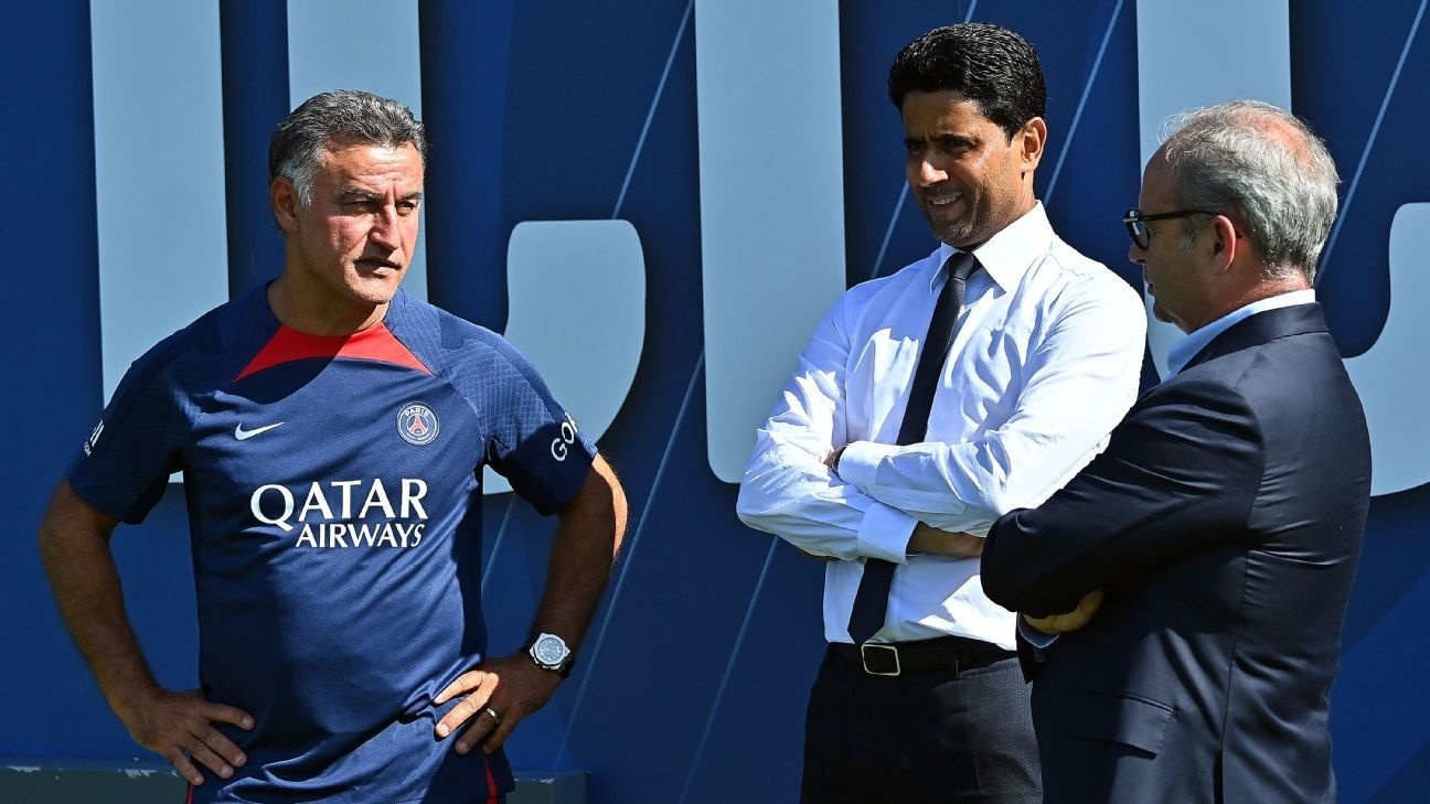 PSG sa thai giam doc the thao hinh anh