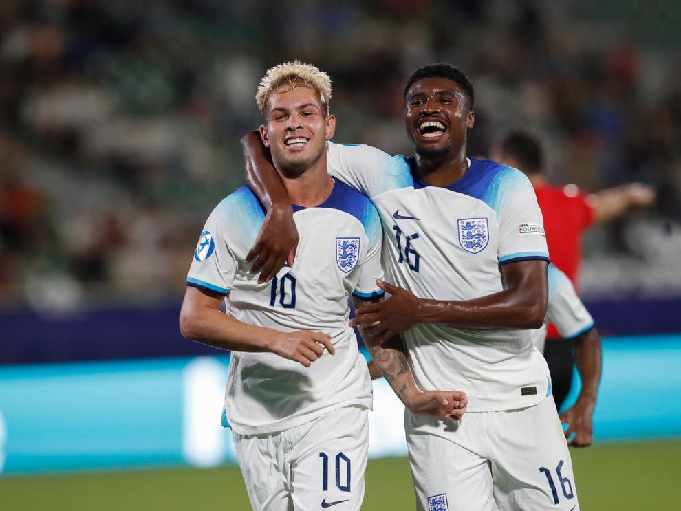 U21 Anh thang hoa voi dan sao nua ty euro hinh anh