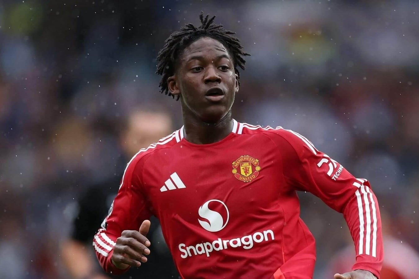 Mainoo bao tin du den Man Utd hinh anh