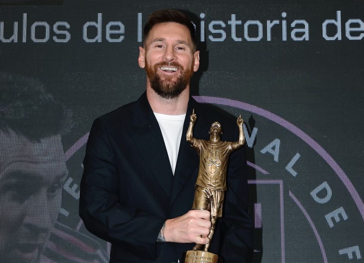 Giai thuong cua Messi gay tranh cai hinh anh