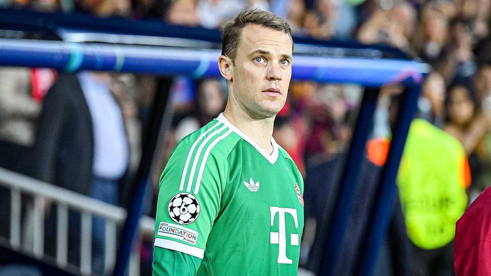 Neuer suyt tra gia hinh anh