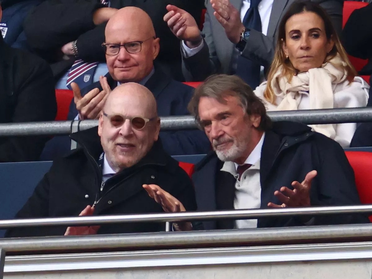 Thay doi moi o Man Utd gay tranh cai hinh anh