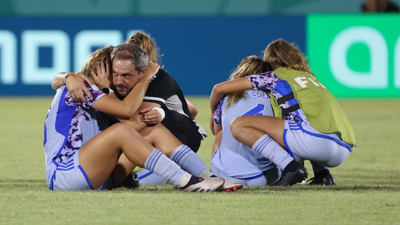 Tuyen nu Tay Ban Nha do guc khi thua Trieu Tien hinh anh