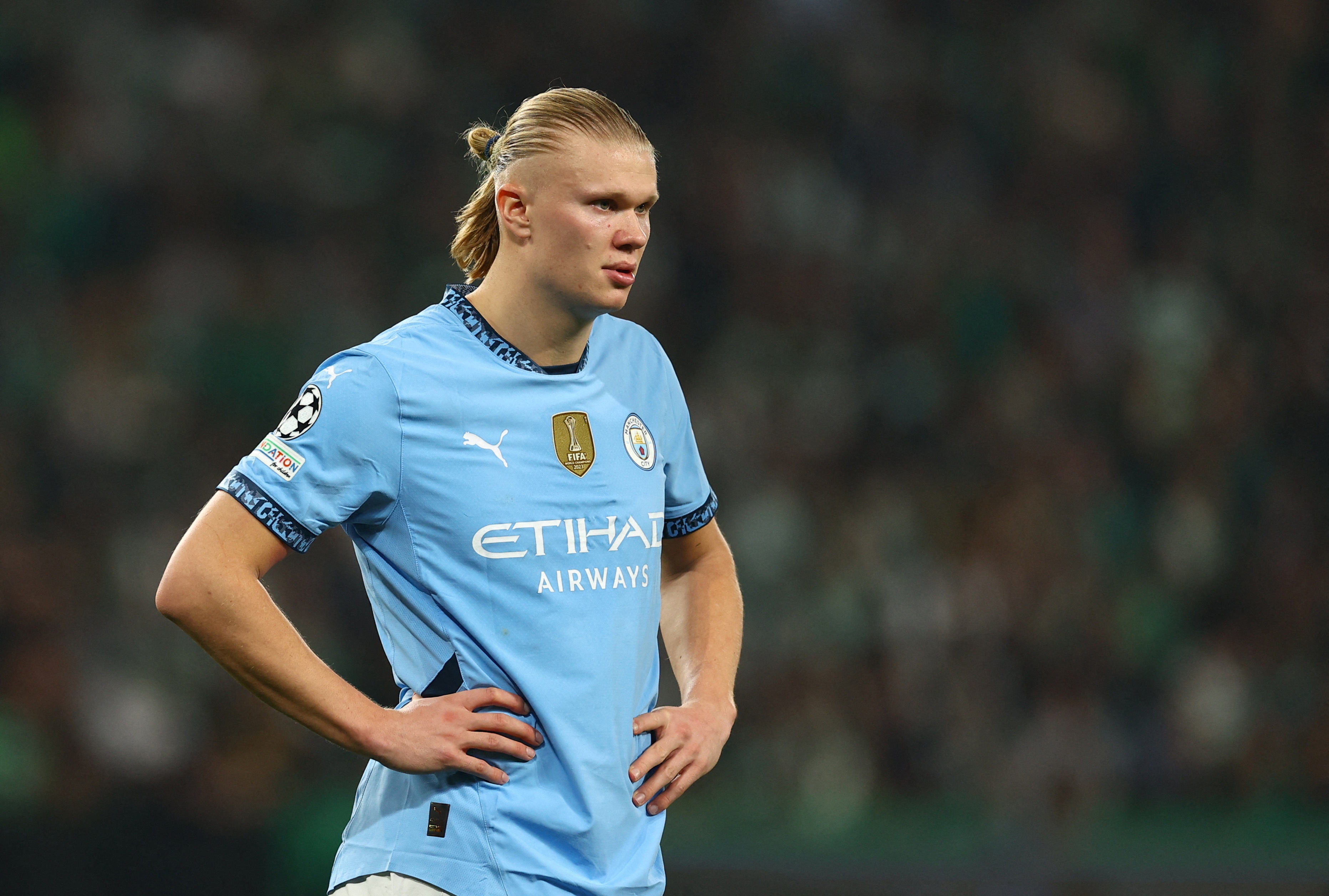 Haaland bi che nhao hinh anh