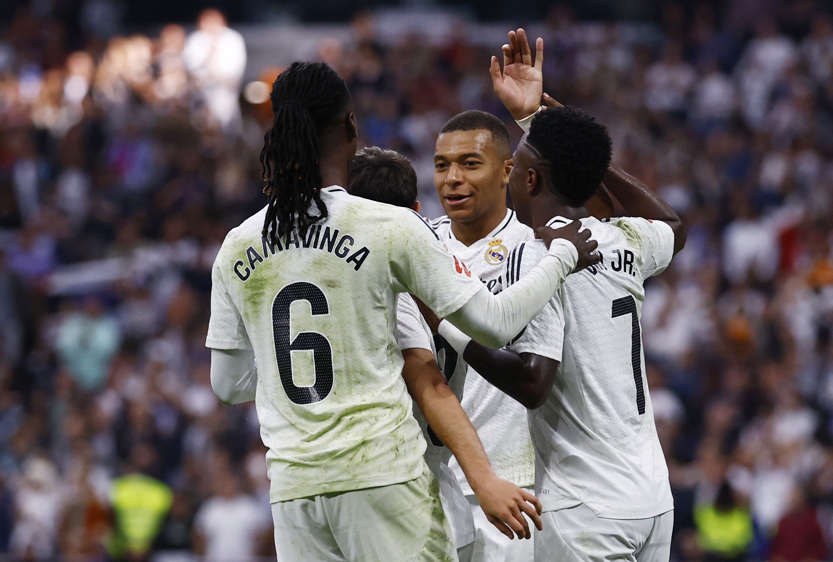 Nhung hang cong dang so nhat chau Au hinh anh