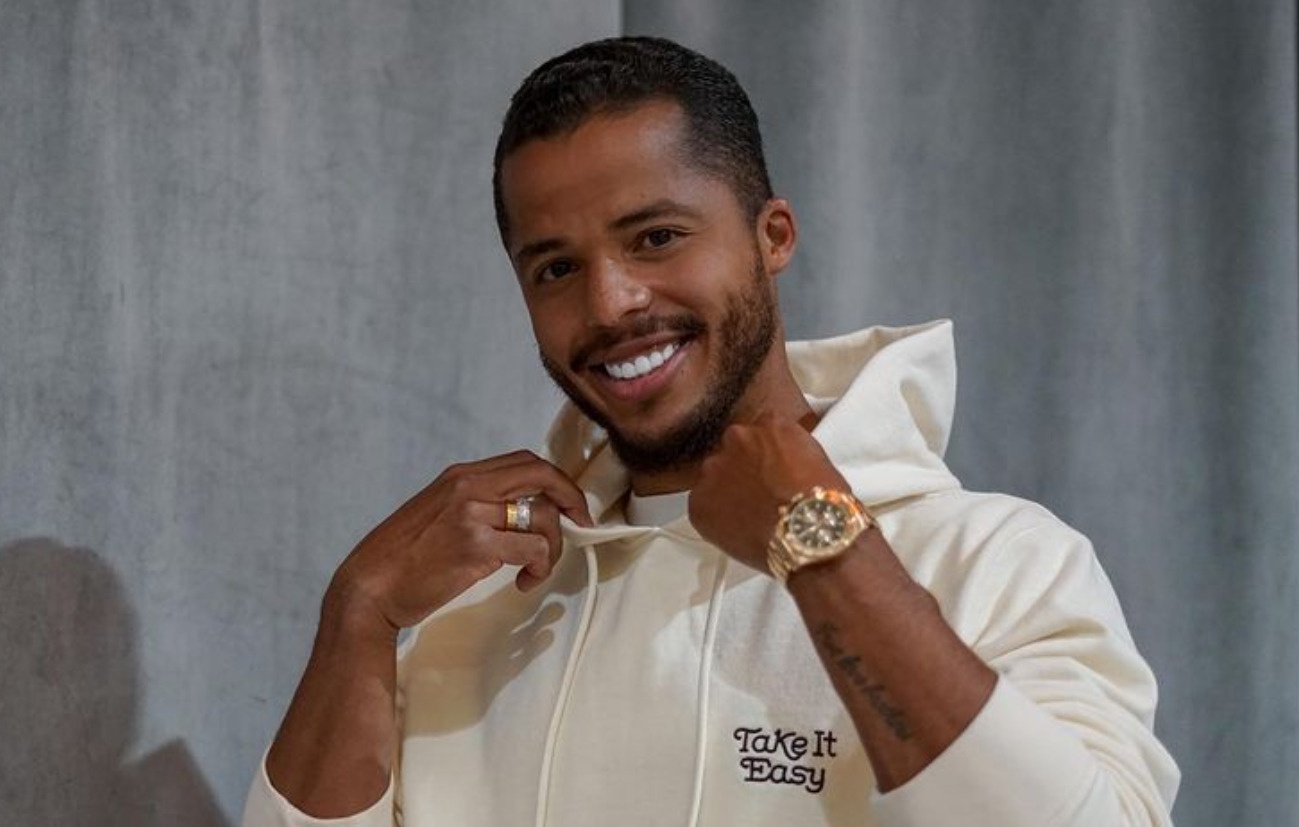 Cuu sao Barcelona doi doi hinh anh