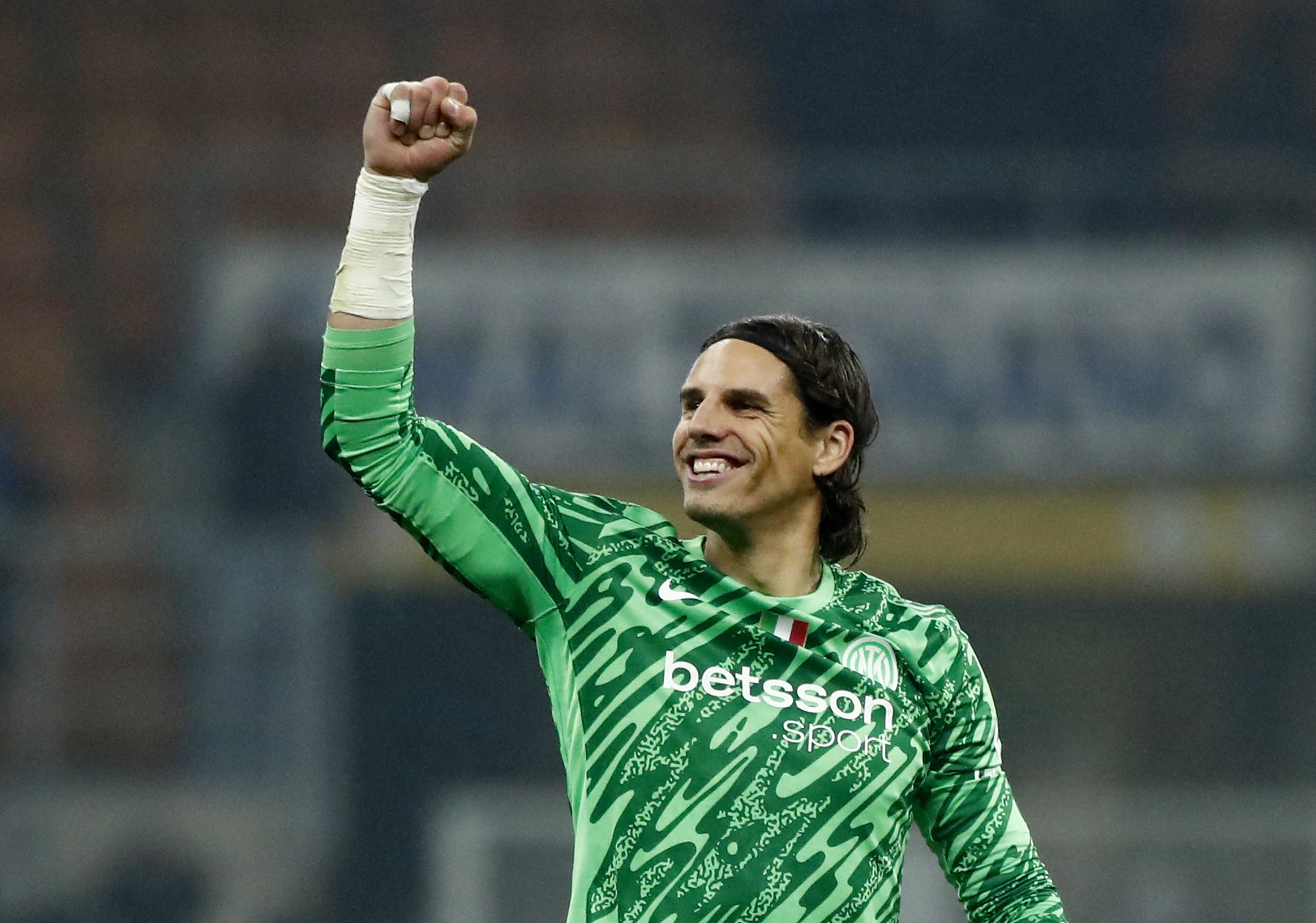 Hang thu hay nhat Champions League mua nay hinh anh