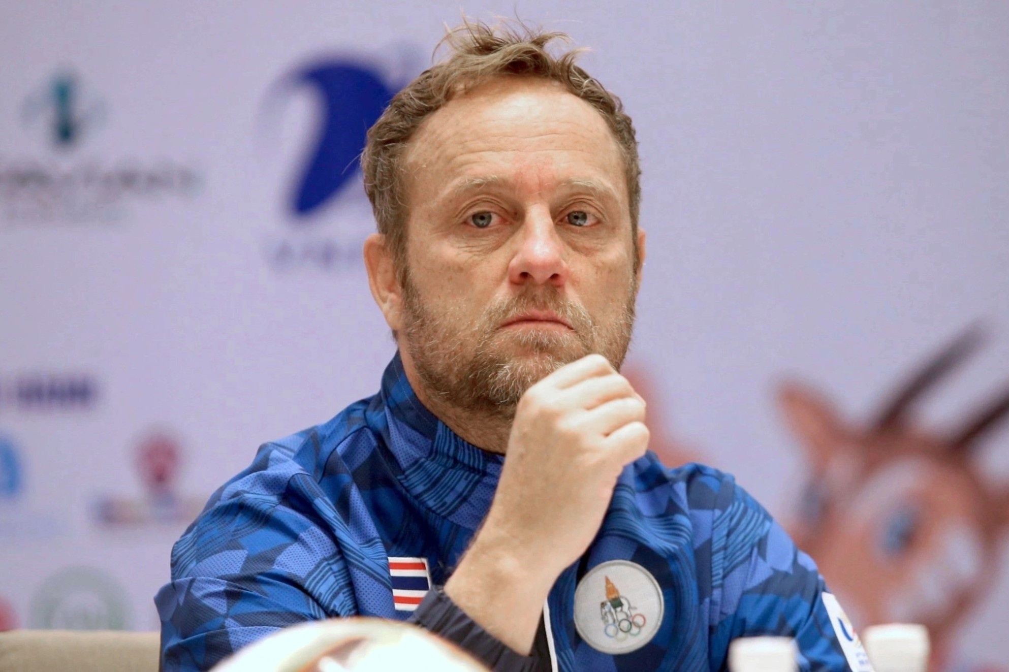 HLV Polking: 'Viet Nam hoac Thai Lan se vo dich ASEAN Cup' hinh anh