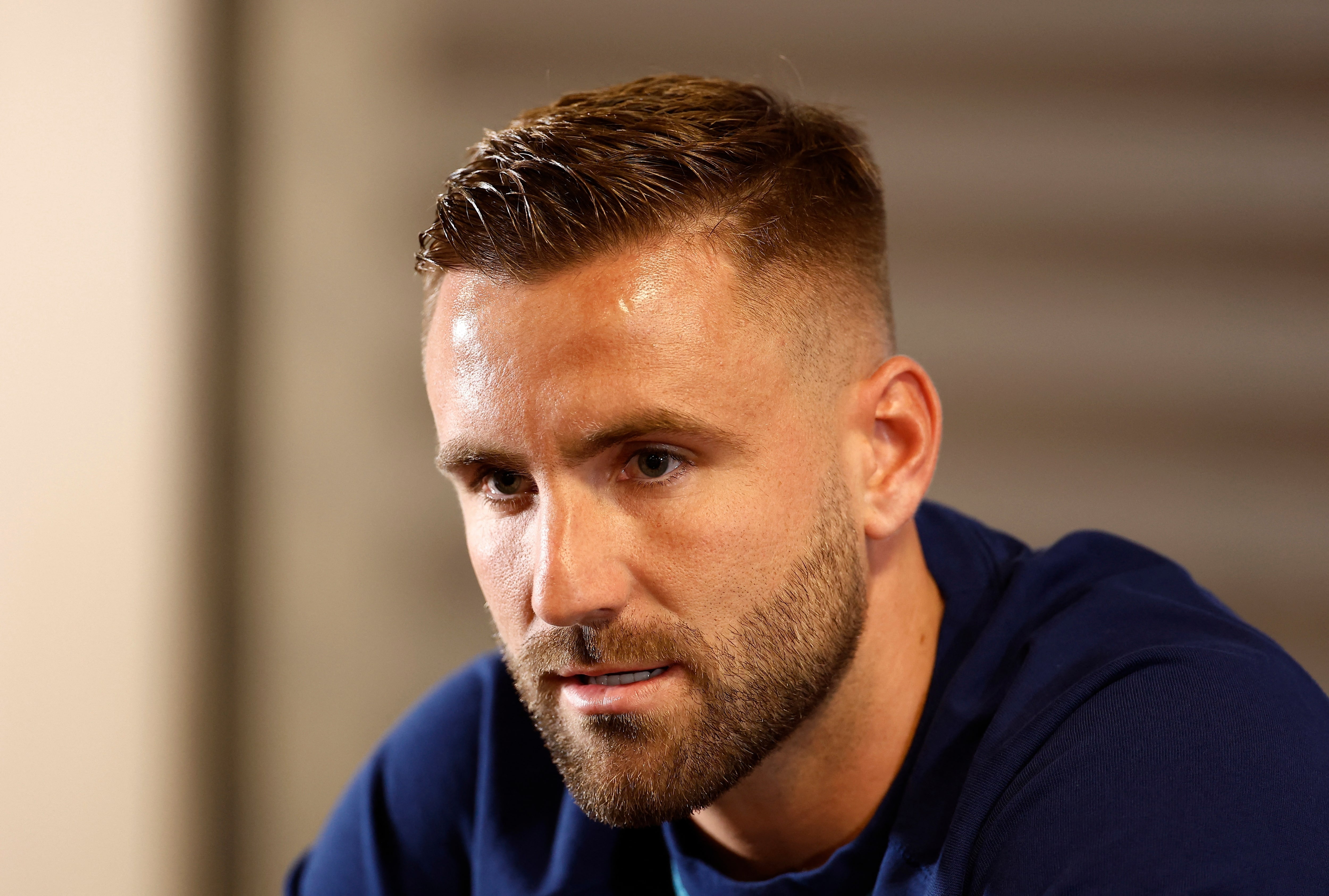 Thong ke gay soc cua Luke Shaw hinh anh