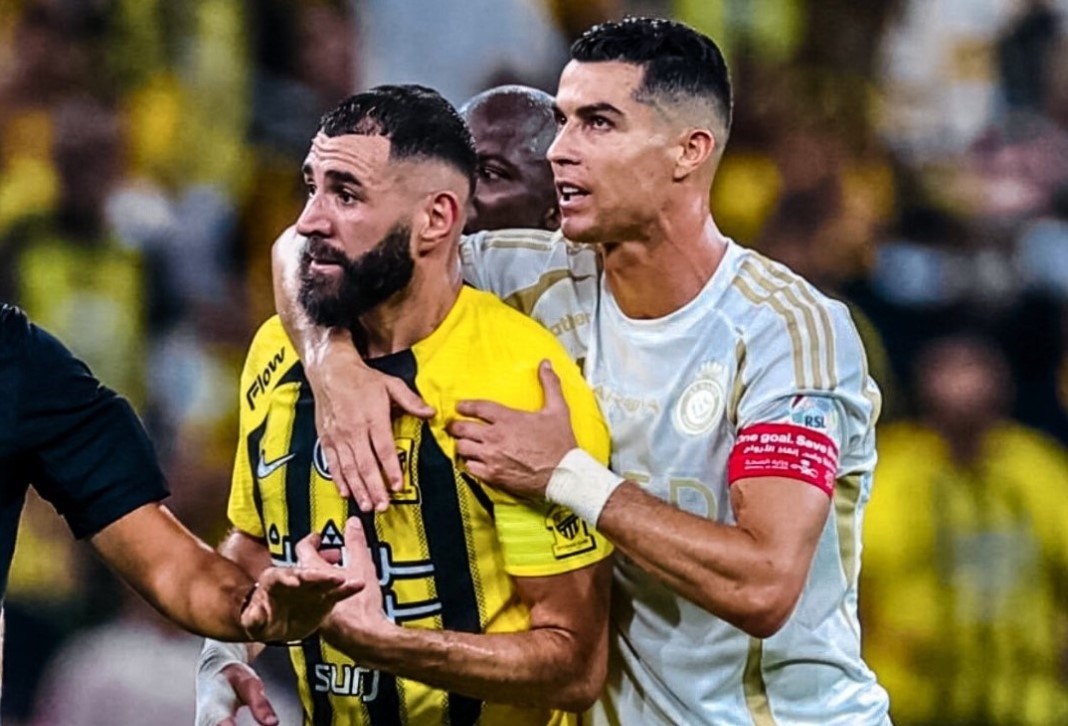 Ronaldo ngan Benzema xo xat hinh anh