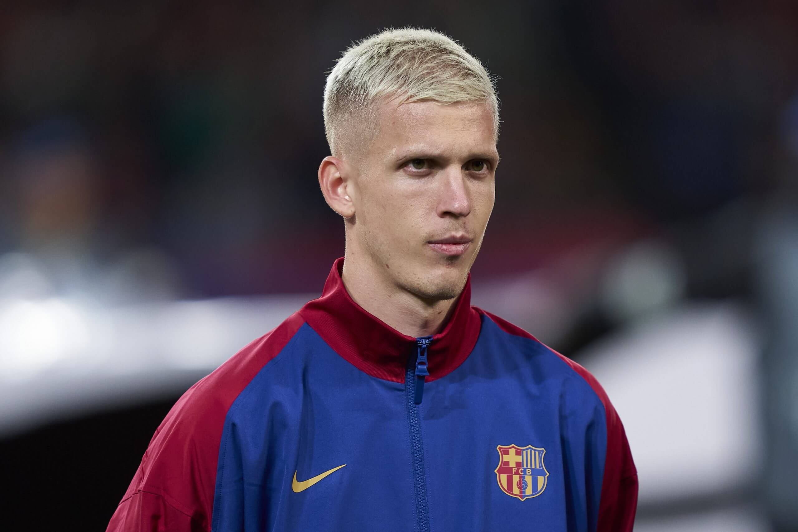 Barcelona khong the dang ky Olmo hinh anh