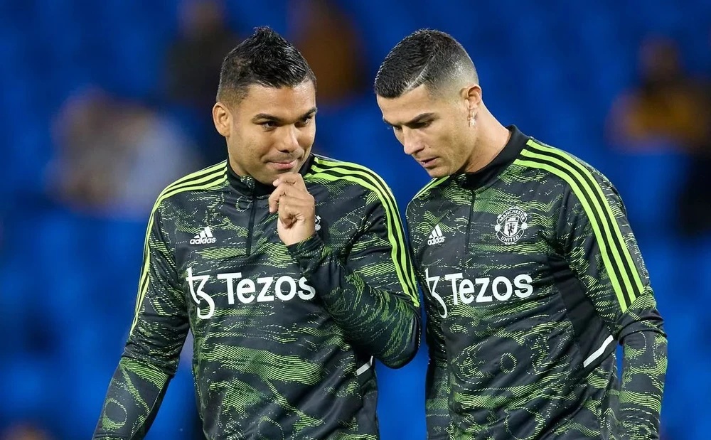 Ronaldo muon tai hop voi Casemiro hinh anh