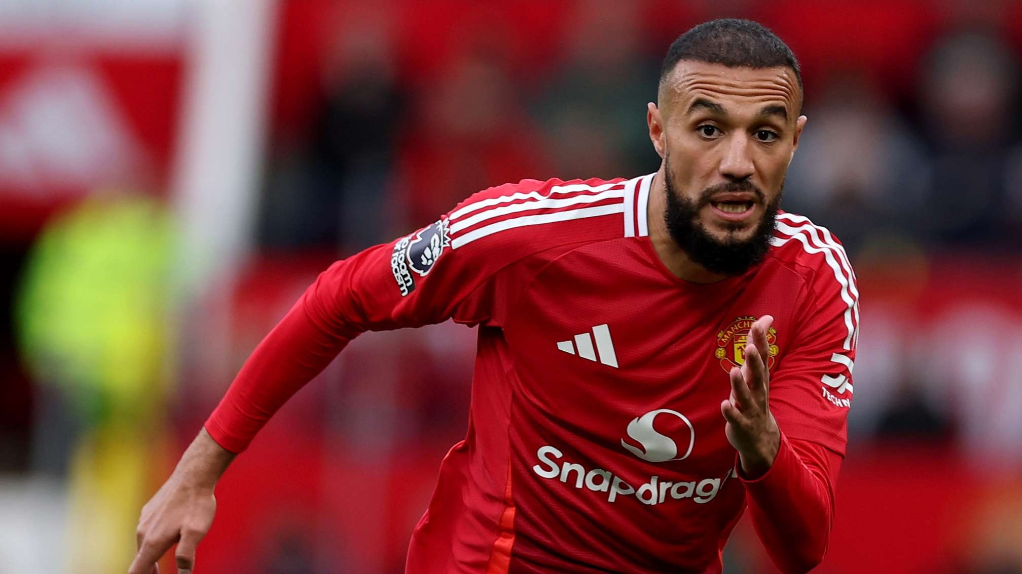 Tru cot cua MU sa sut hinh anh