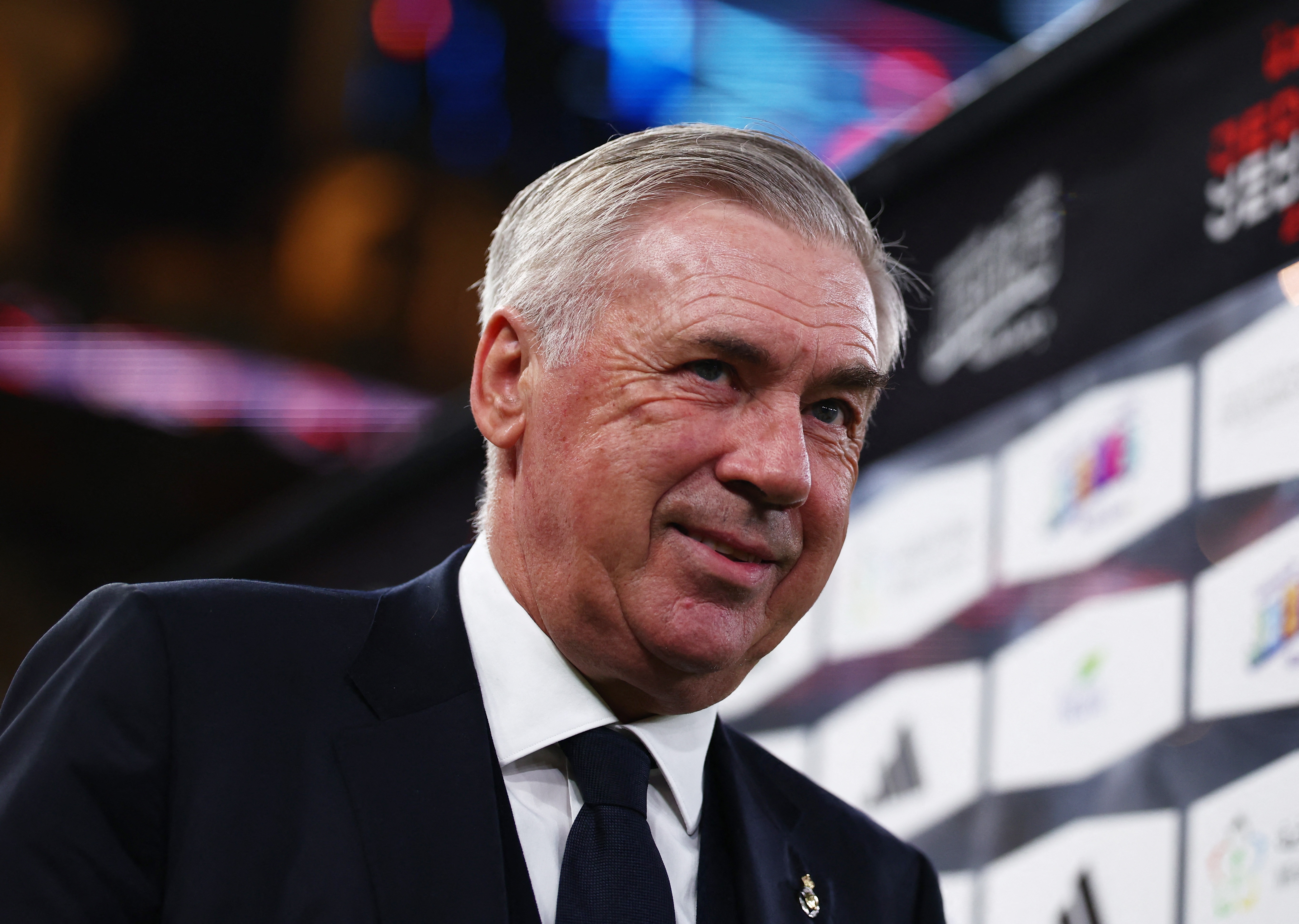 Ancelotti: 'Man City bi loai khoi Champions League la dieu tot' hinh anh