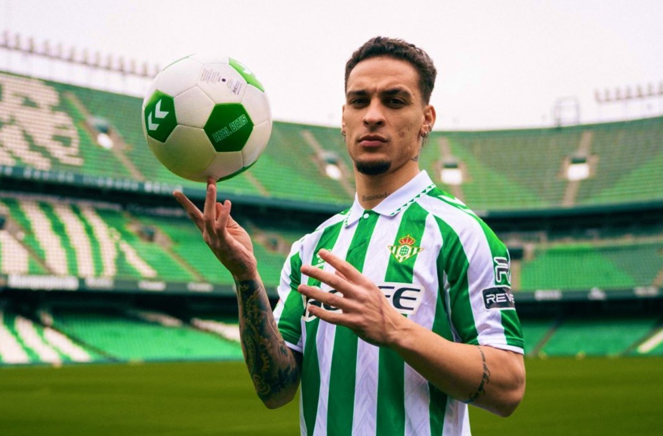 Antony sang cua da chinh o doi moi hinh anh