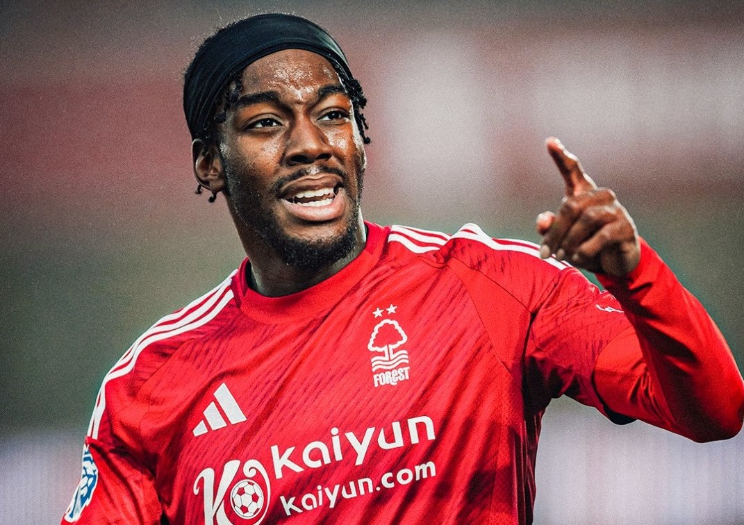 Elanga 'lot xac' khi roi MU hinh anh