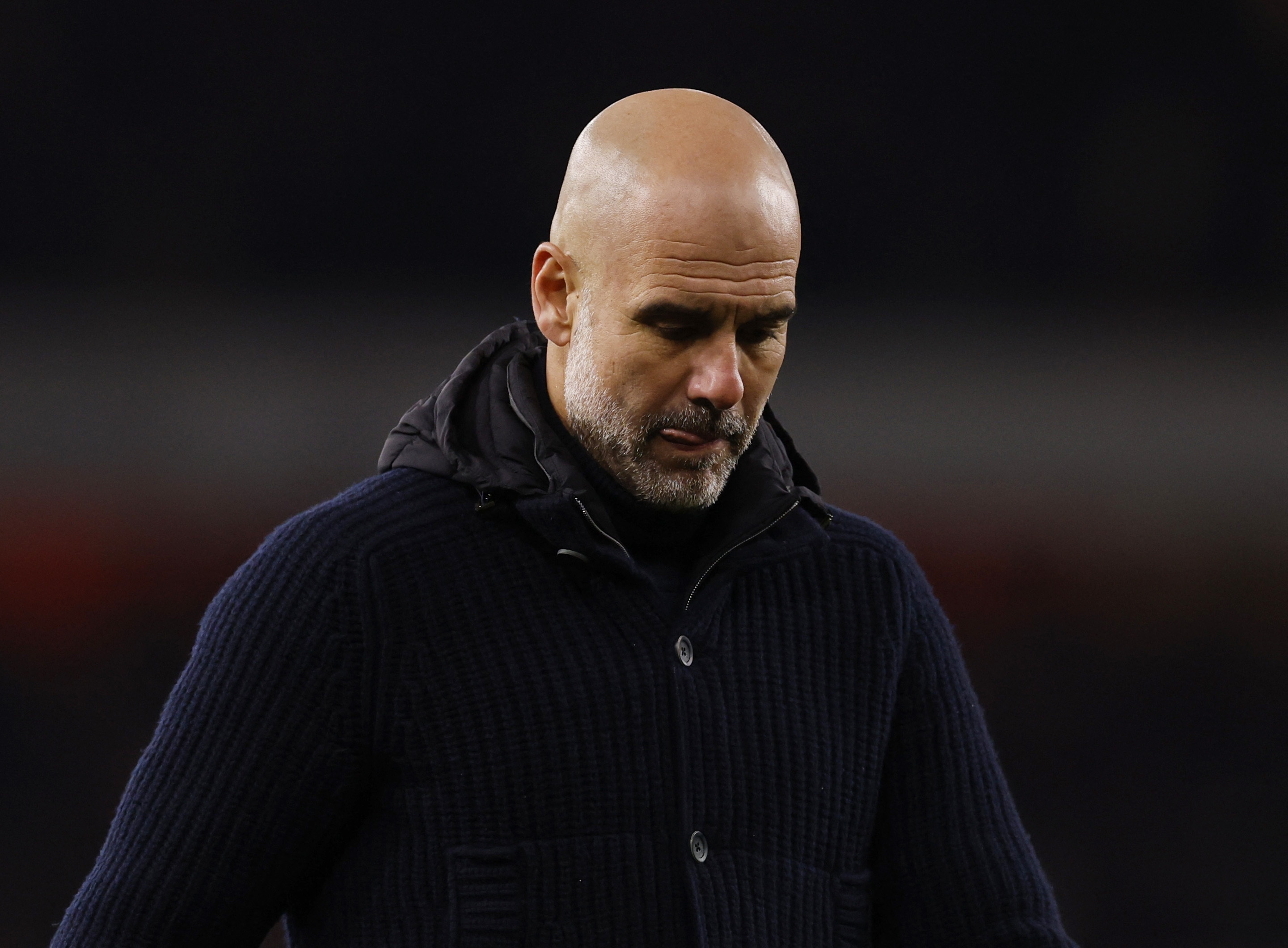 Phan ung cua Pep khi Haaland bi che nhao hinh anh