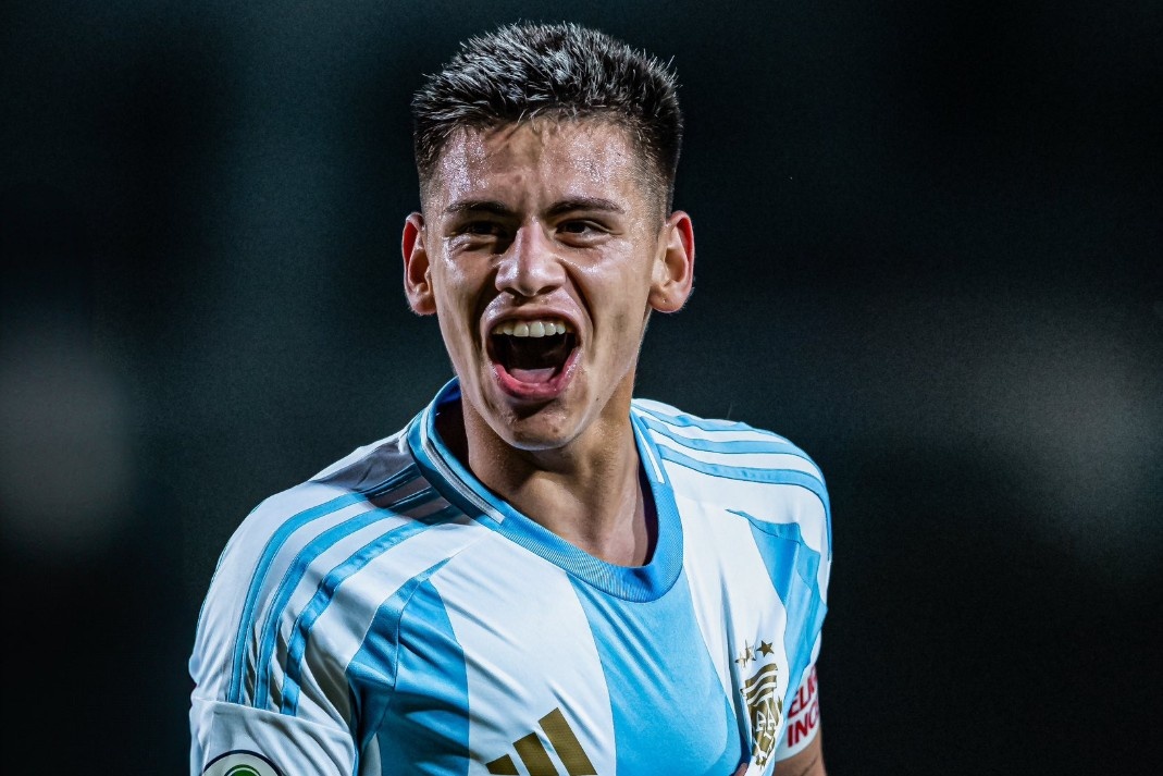 Tien ve Man City lai toa sang o giai Nam My hinh anh