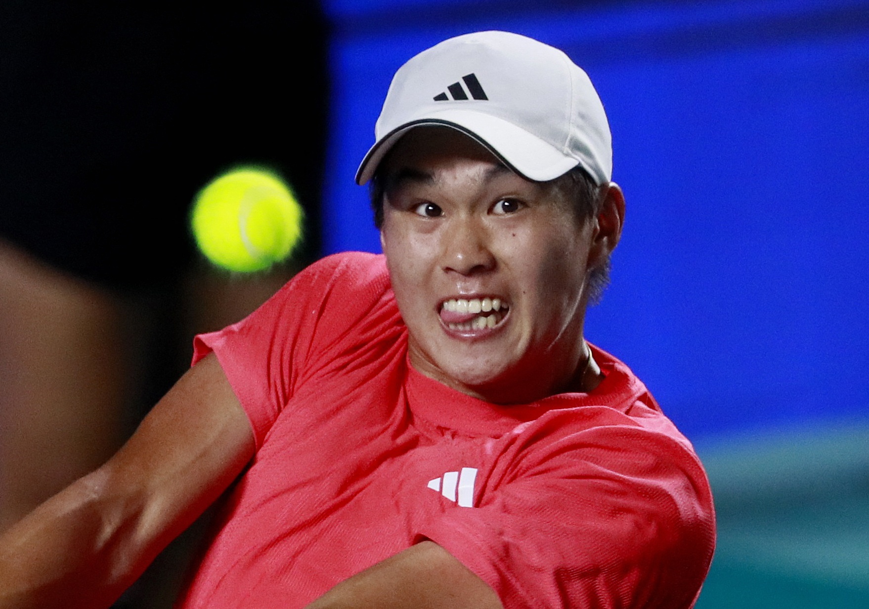 Tay vot goc Viet lai co thang loi kho tin hinh anh