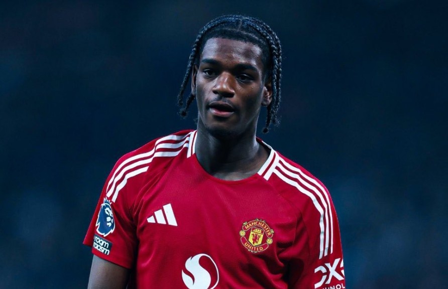 MU tra gia dat sau tran thang Leicester hinh anh