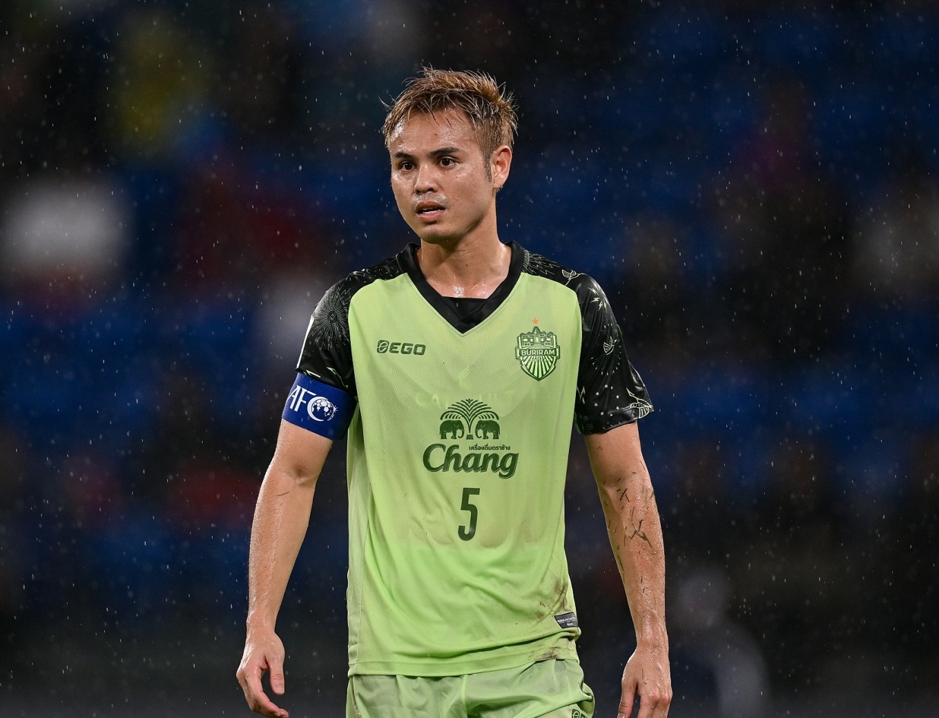 Thai Lan tinh duong thay Theerathon hinh anh