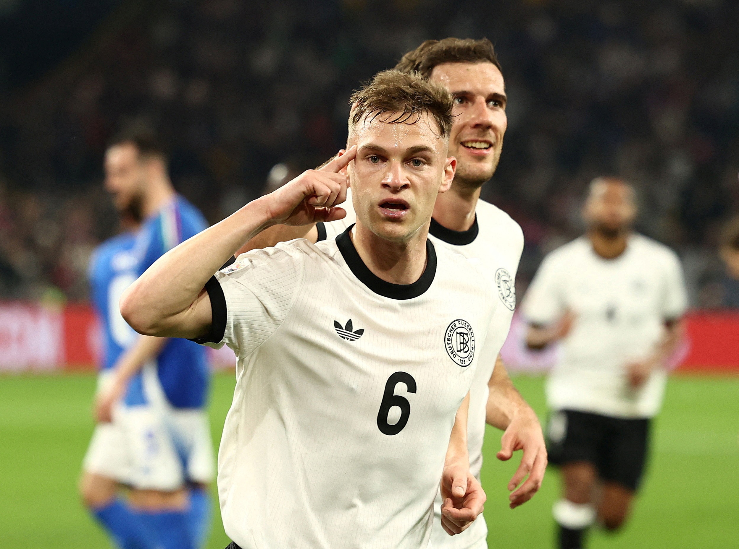 Kimmich qua hay hinh anh