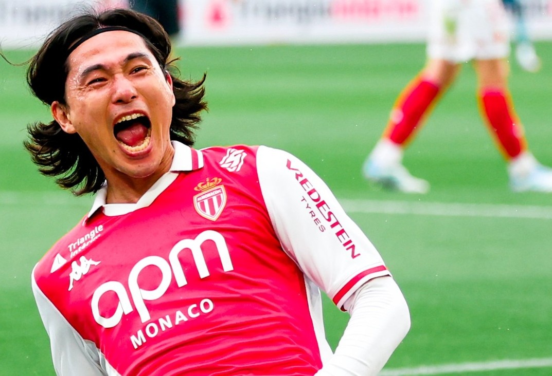 Minamino truoc co hoi di vao lich su bong da Phap hinh anh