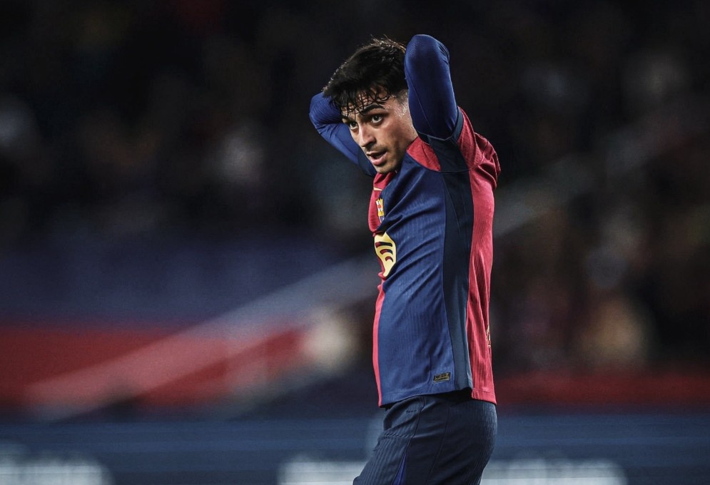 Man trinh dien dang kinh ngac cua Pedri hinh anh