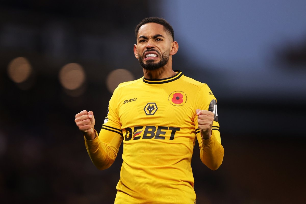 MU dat thoa thuan chieu mo Cunha hinh anh