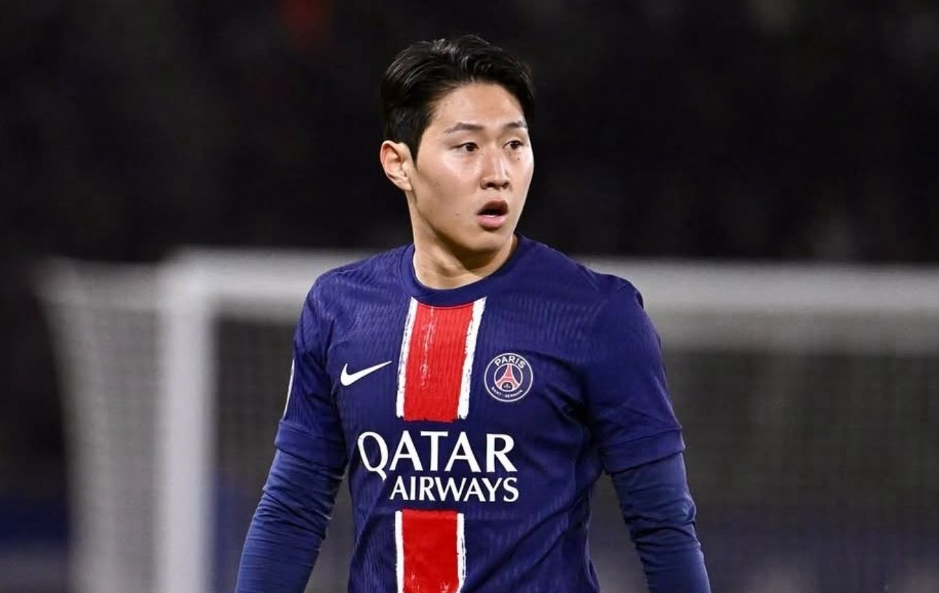 PSG rao ban Lee Kang-in hinh anh