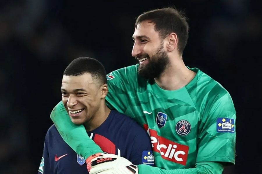 Donnarumma: 'PSG thay doi khi Mbappe roi di' hinh anh