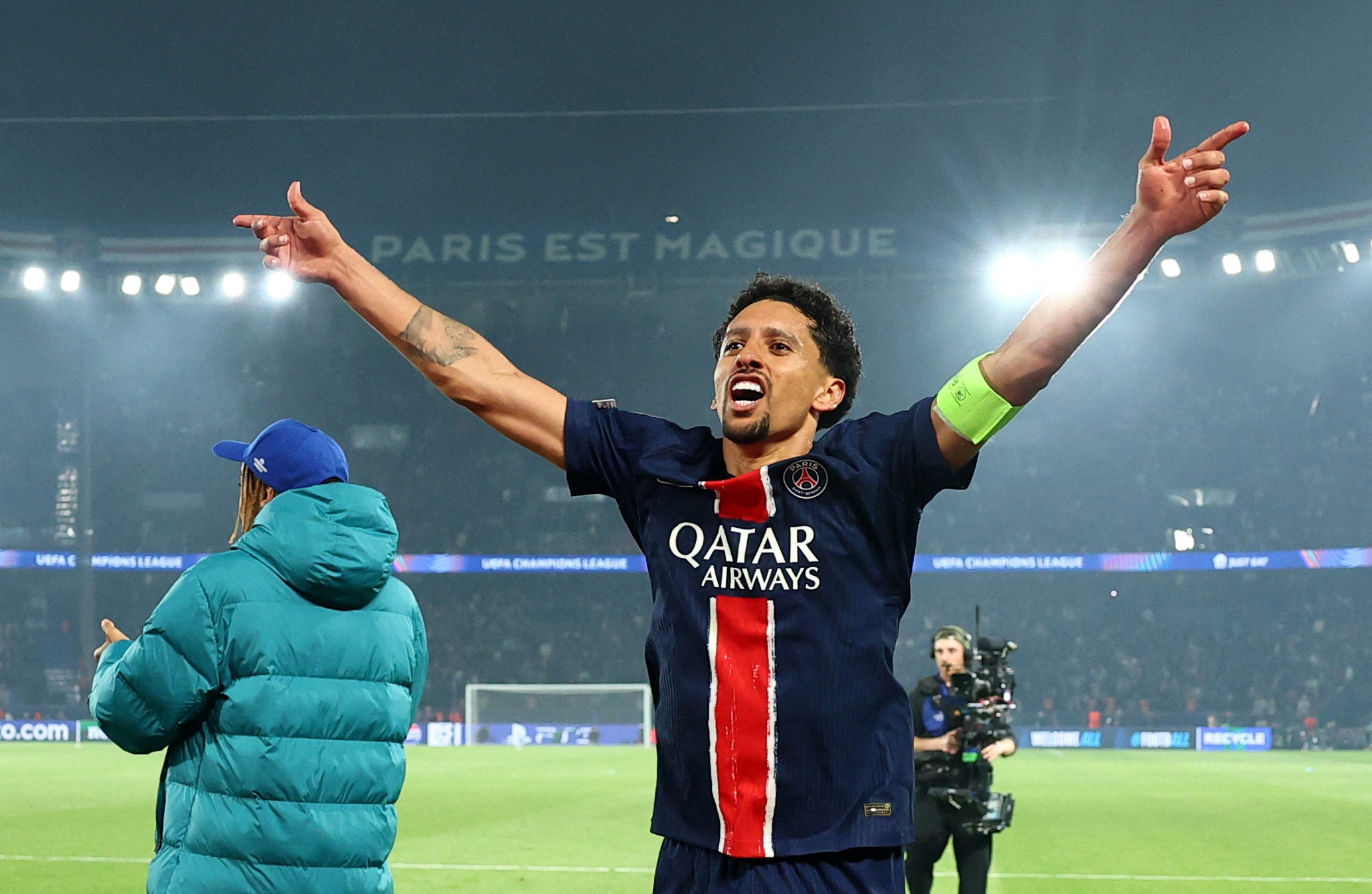 PSG thuong lon hinh anh