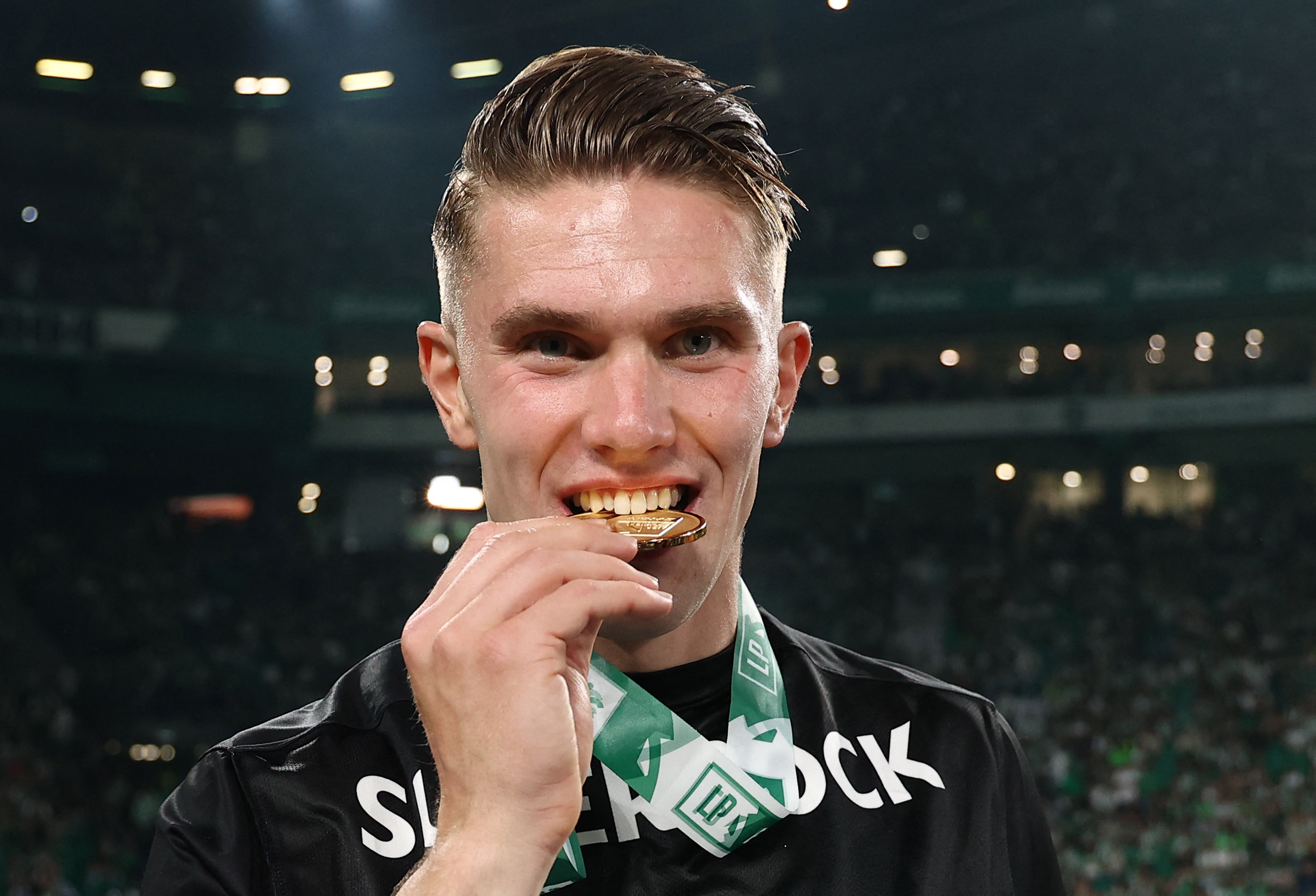 Gyokeres giup Sporting vo dich giai quoc gia hinh anh