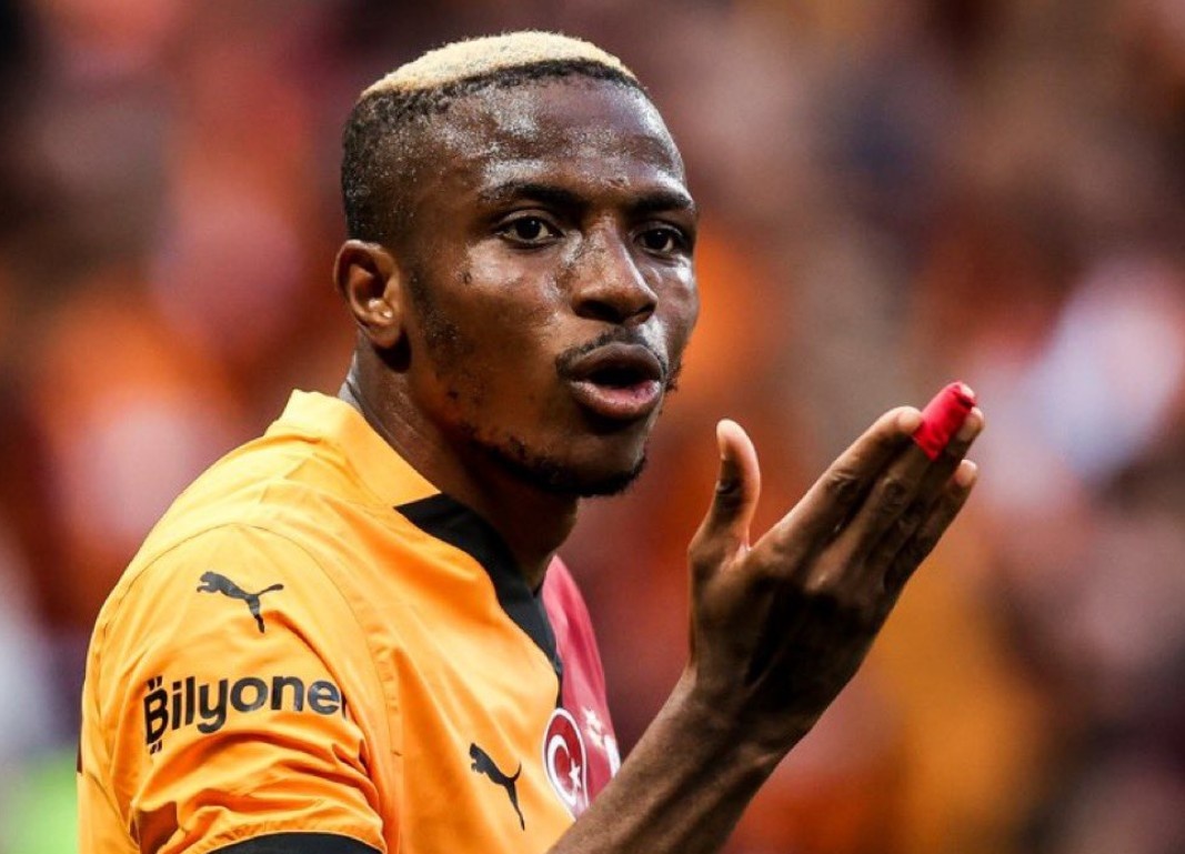 Osimhen, Morata gianh cu dup danh hieu hinh anh