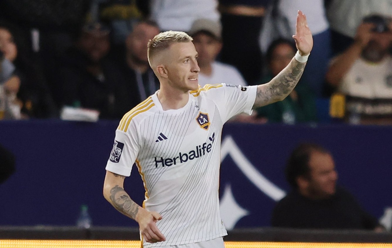 Sieu pham da phat cua Reus hinh anh