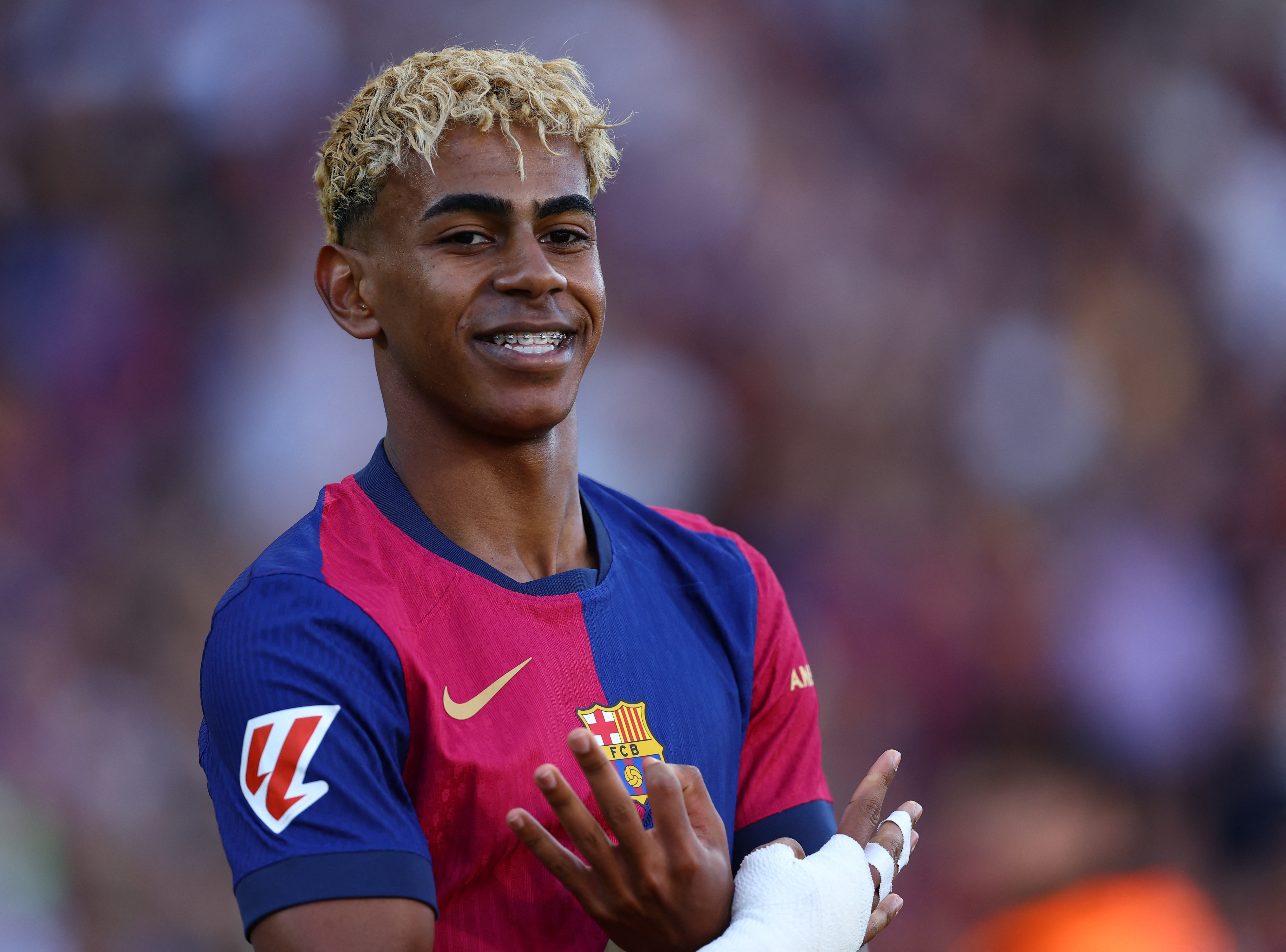 Yamal chot tuong lai hinh anh