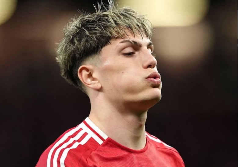 MU giam gia ban Garnacho hinh anh