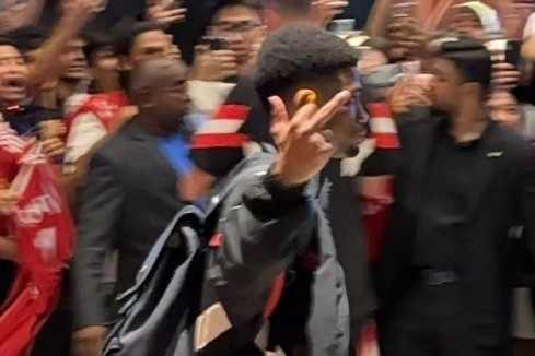 Sao MU gio ngon giua ve phia nguoi ham mo hinh anh