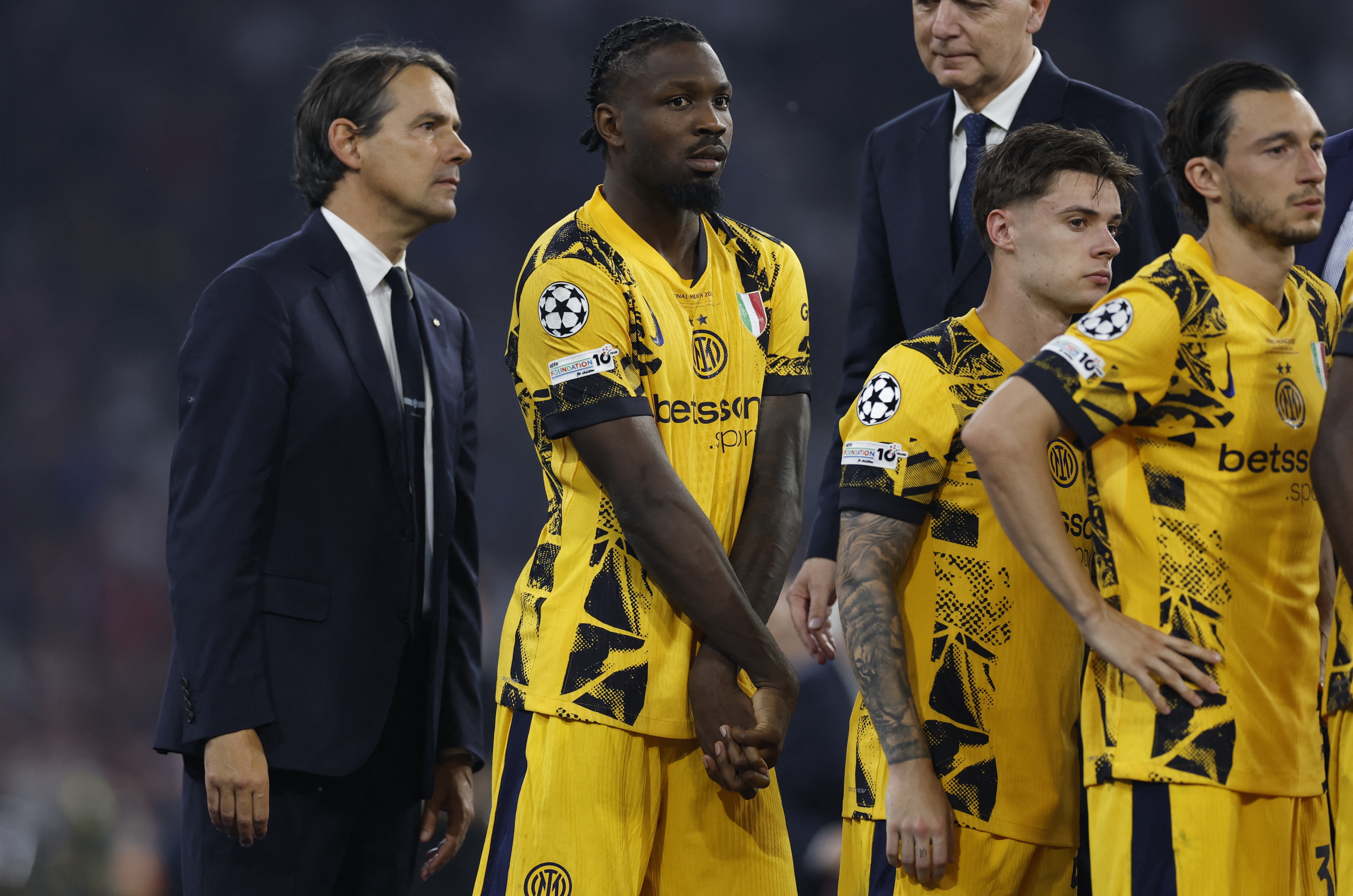 Canh tuong kho tin khi Inter Milan ve nuoc hinh anh