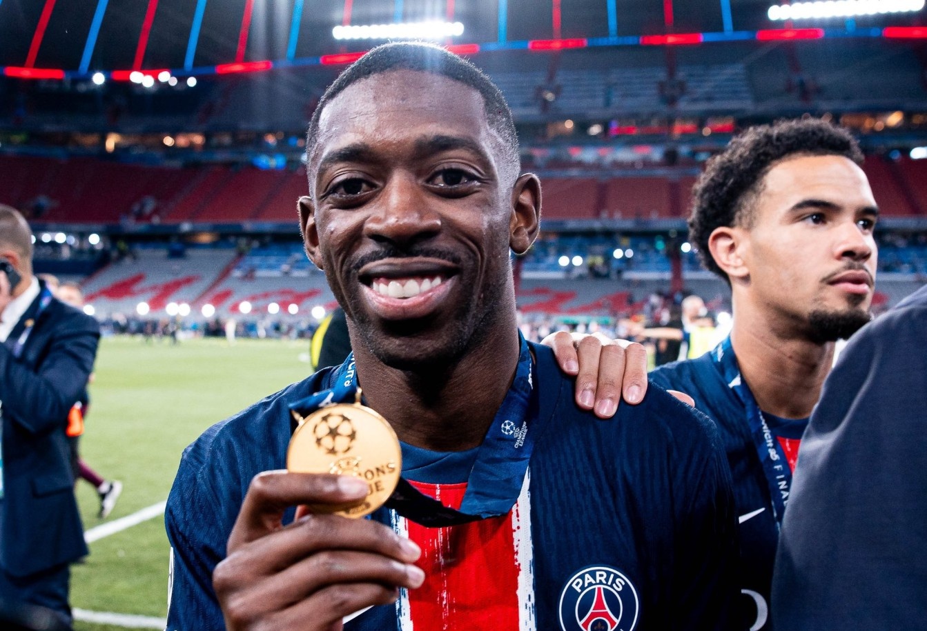 Dembele len tieng ve co hoi gianh Qua bong vang hinh anh