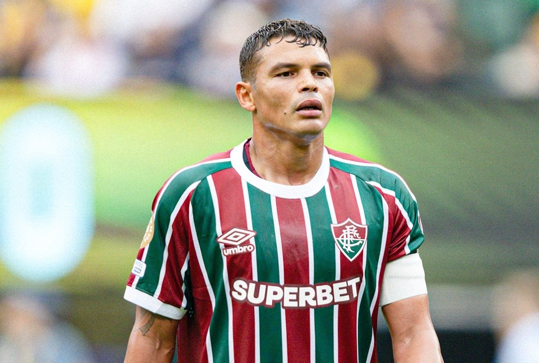 Thu nhap cua Thiago Silva sau khi roi PSG hinh anh