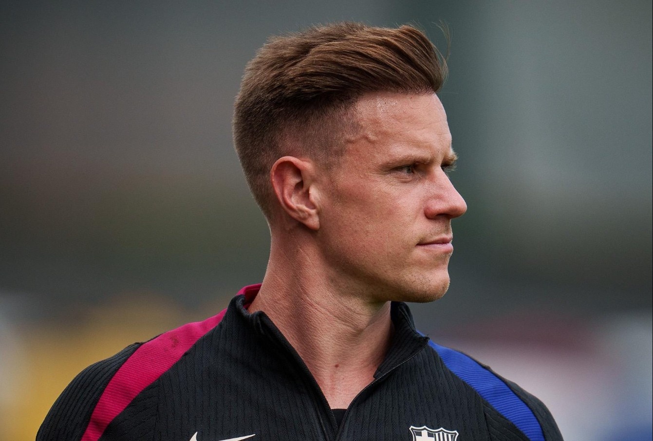 Barcelona muon thanh ly 7 cau thu hinh anh