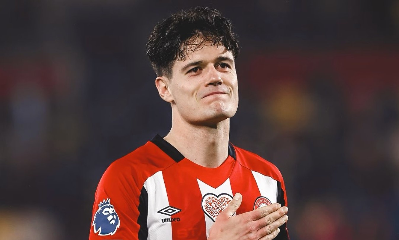 Arsenal chieu mo tan binh thu 3 hinh anh