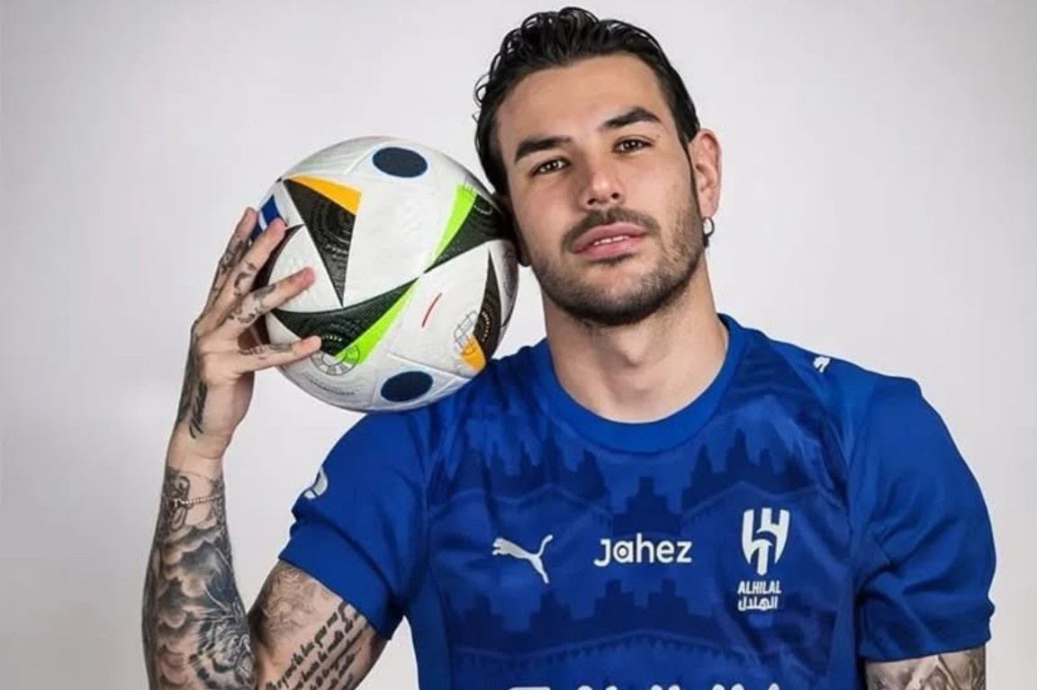 Theo Hernandez gia nhap dai gia Saudi Arabia hinh anh