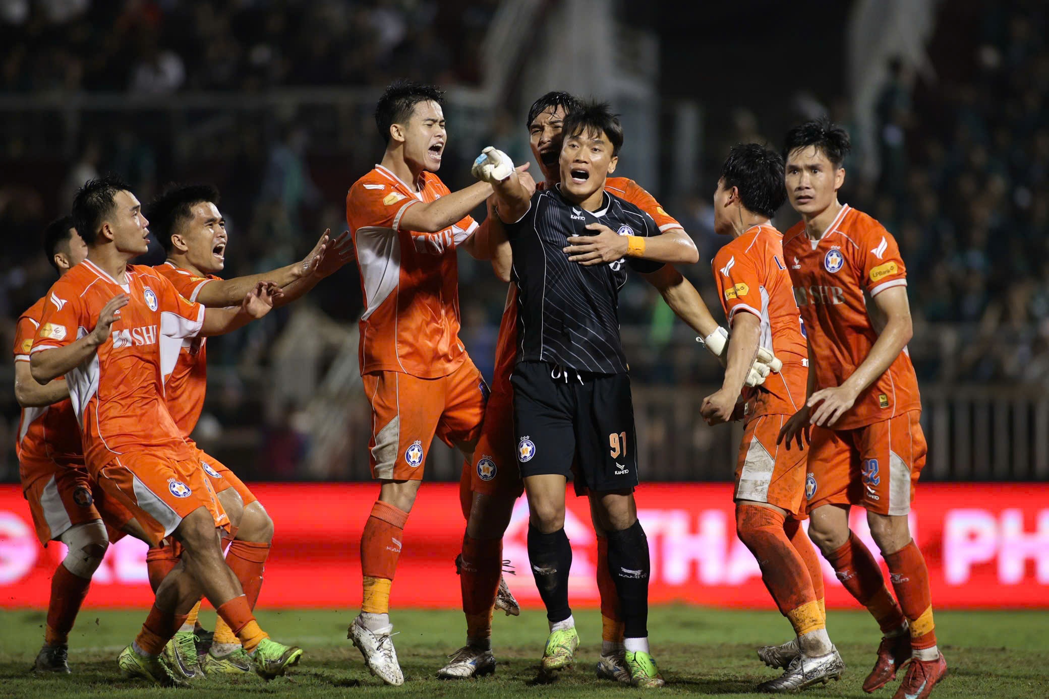 Thay doi giup Bui Tien Dung toa sang hinh anh