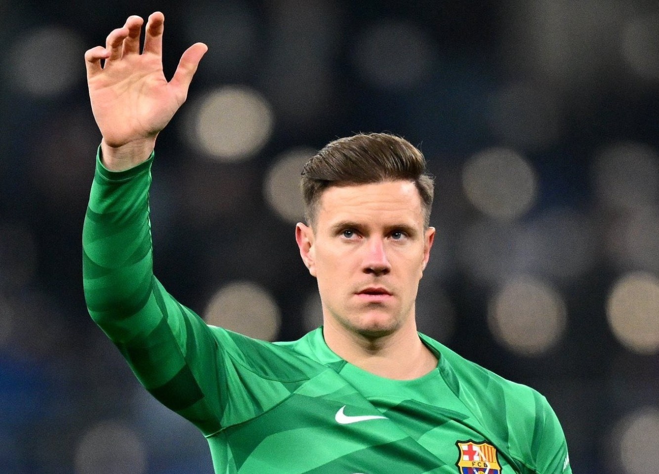 Ter Stegen tu choi roi Barcelona hinh anh