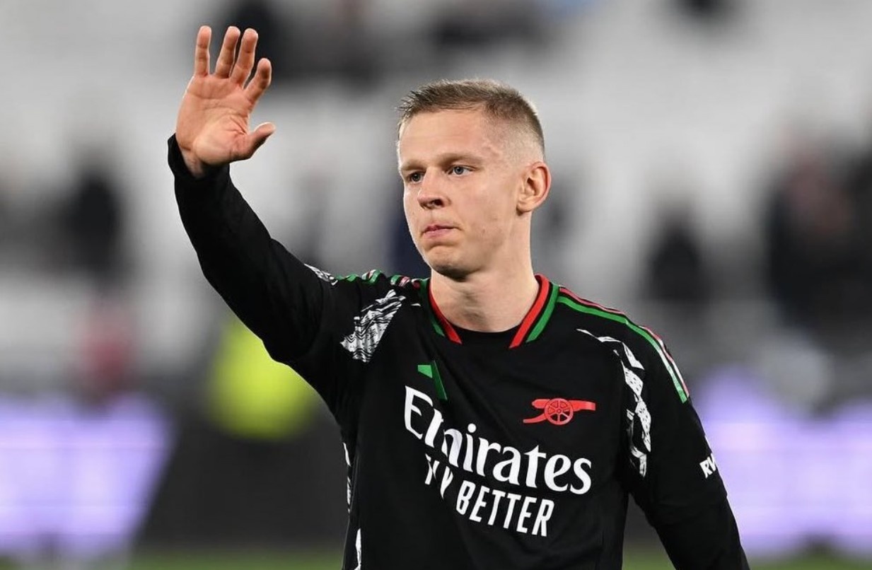 Arsenal thanh ly hang loat cau thu hinh anh