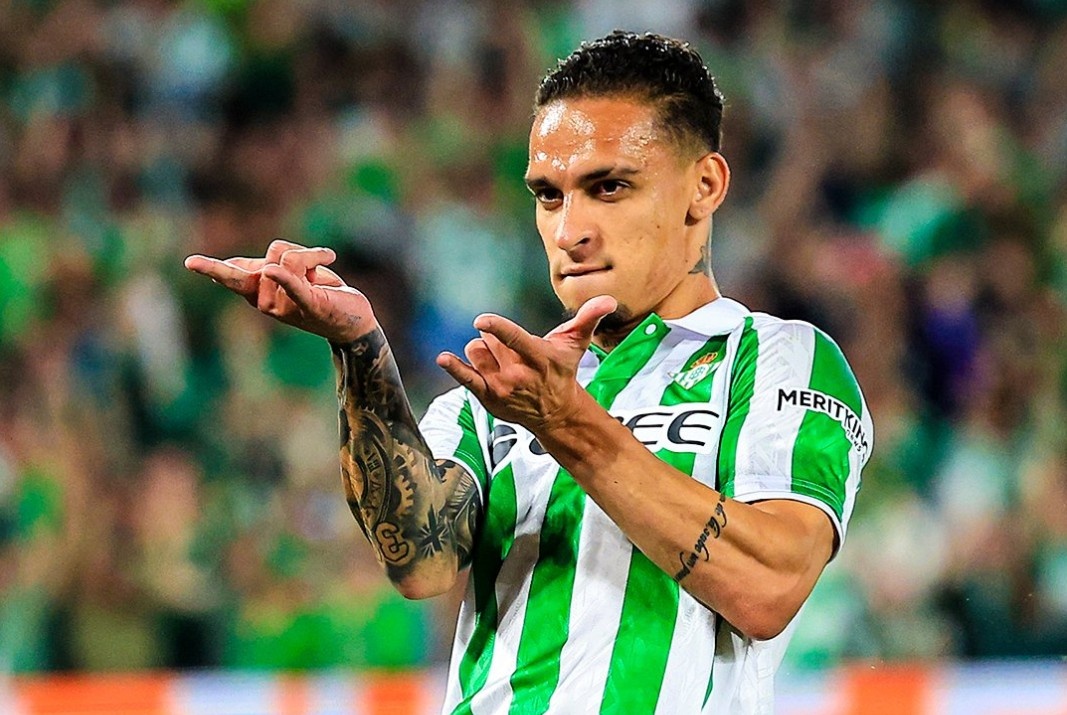 Buoc ngoat moi de Antony roi MU hinh anh