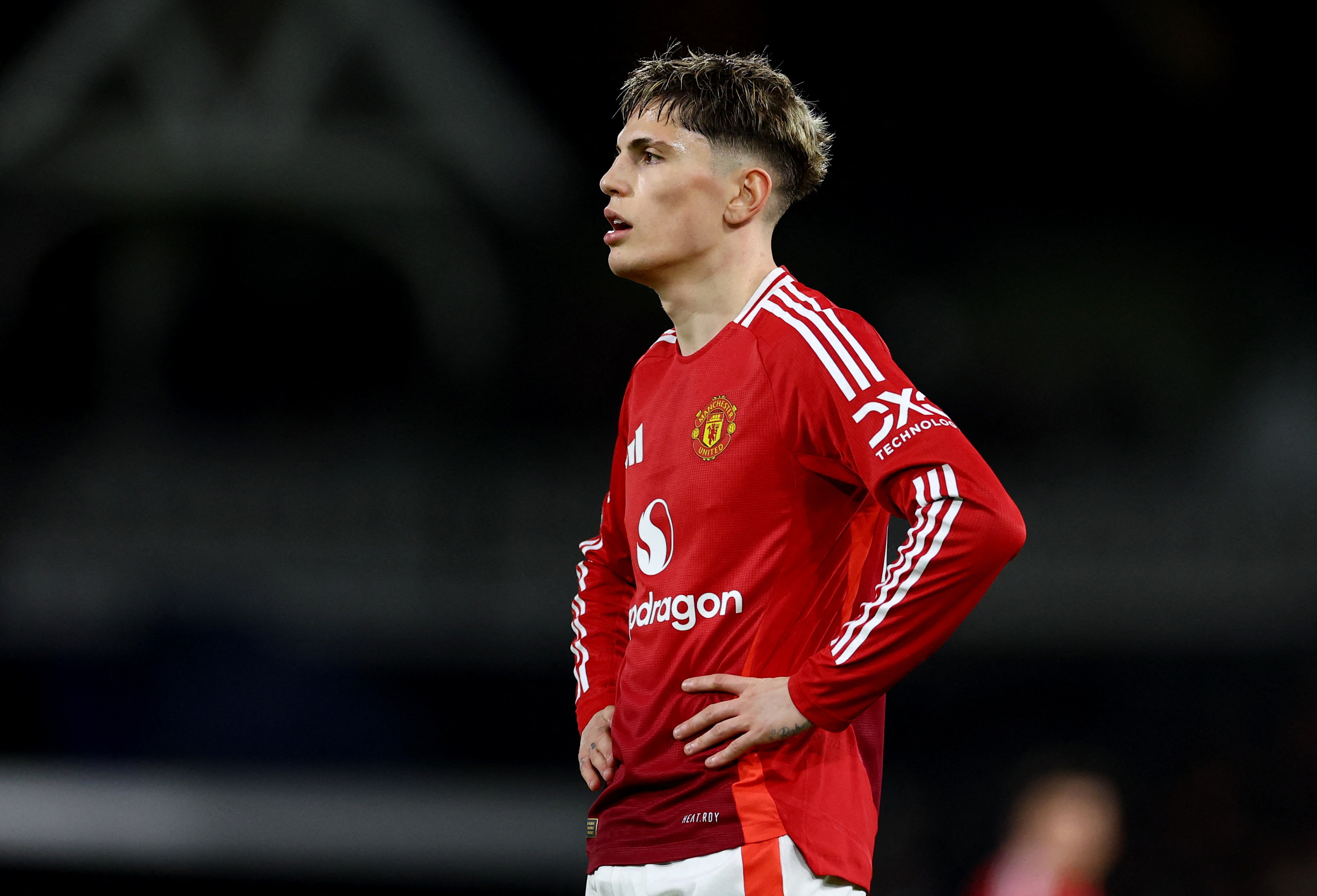 Dieu kien de Chelsea chieu mo Garnacho hinh anh